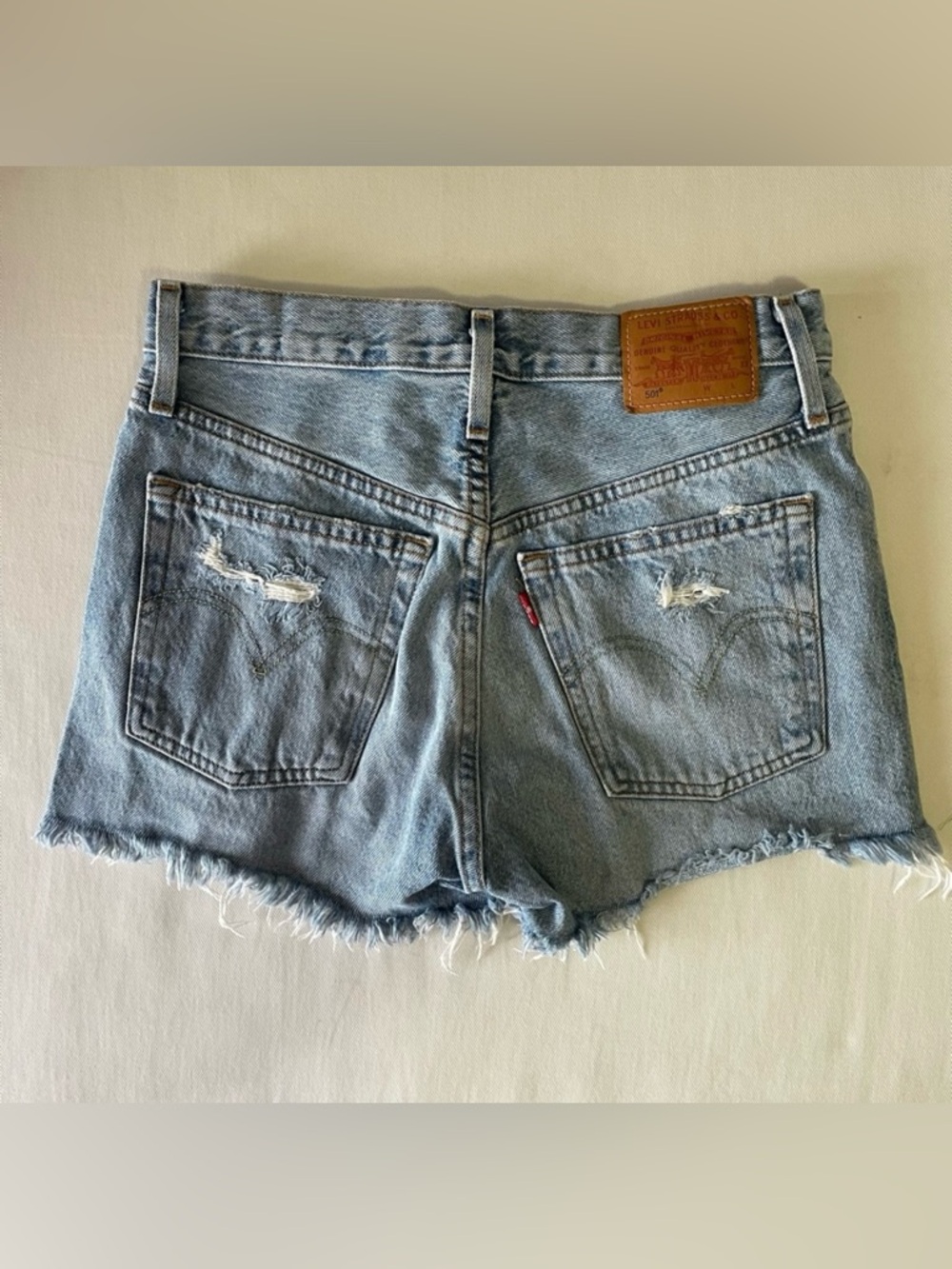Vintage Levi’s 501 shorts - Distressed